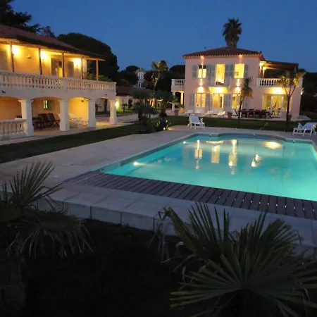 Semesterbostad Playa Del Sol -b5 Saint-Tropez